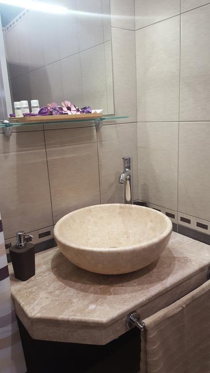 Morning Star Deluxe Apartment เชอร์โนโมเรทส์ ภายนอก รูปภาพ